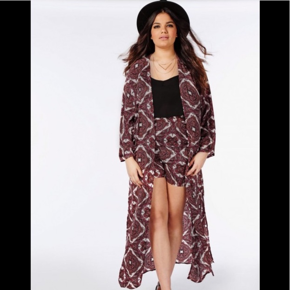 Plus Size Ethnic Print Side Split Kimono & Shorts